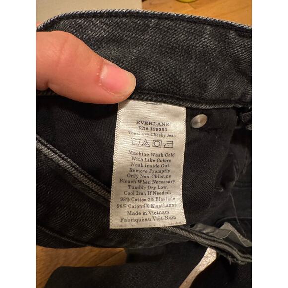 Everlane Curvy Cheeky Jean 29 Ankle Black Wash - Picture 8 of 11
